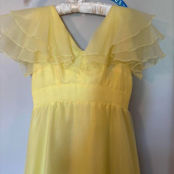 Vintage 1970s JCPenny Yellow Prom Ruffles Bridesmaid Formal Prairie Dress - Picture 3 of 8
